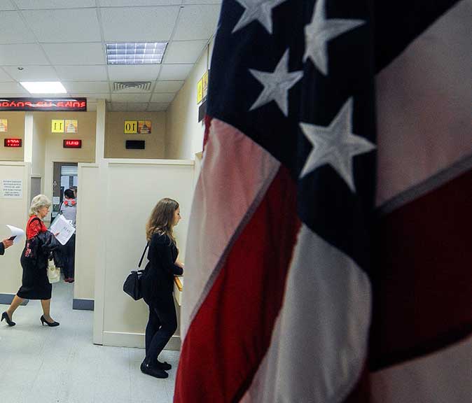 Сколько стоит виза в США?